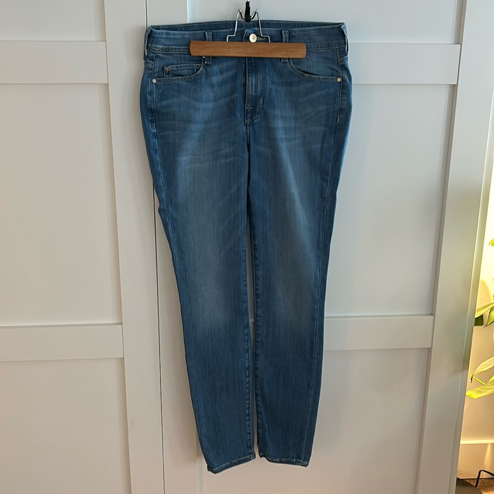 Fidelity - Sola MidRise Skinny Jean SZ 28